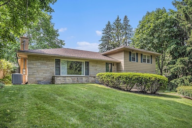 2705 Bronson Blvd, Kalamazoo, MI 49008 - photo 2