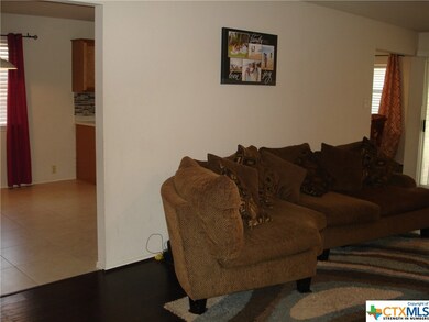 2312 Upland Bend Dr, Temple, TX 76502 - photo 2