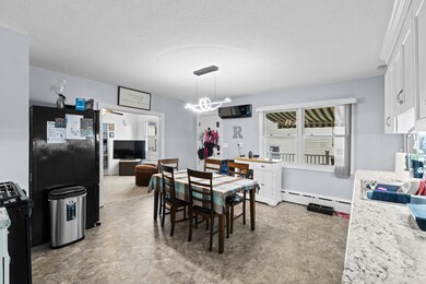 161 Vale St, Fall River, MA 02724 - photo 3