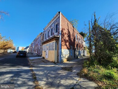 1801 Hope St, Baltimore, MD 21202 - photo 2