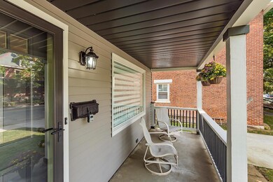 107 Thurman Ave, Columbus, OH 43206 - photo 3