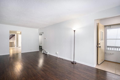 4238 Grover Ave, Hammond, IN 46327 - photo 5