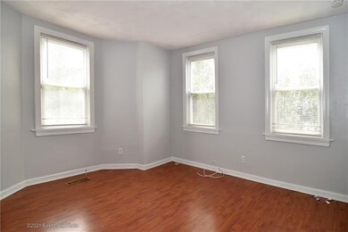 30 Evergreen St, Providence, RI 02906 - photo 2