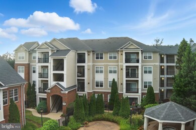 Bryson At Woodland Park unit 219, Herndon, VA 20171 - photo 2