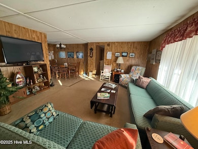 407 Diamond City Dr, Harkers Island, NC 28531 - photo 4