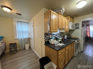 109 Washington St unit 2, Perth Amboy, NJ 08861 - photo 6