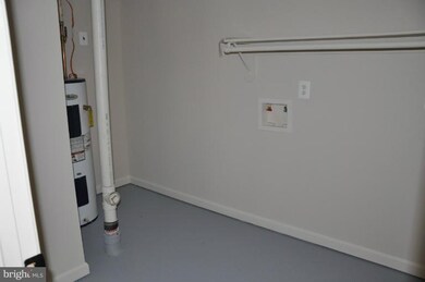 12717 Clarion Rd, Fort Washington, MD 20744 - photo 5