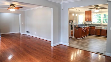 6517 Macon Rd, Columbia, SC 29209 - photo 4