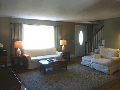 679 N Falmouth Hwy, North Falmouth, MA 02556 - photo 7