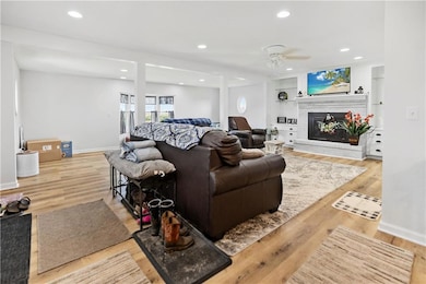 809 Locust St, Ridgeway, MO 64481 - photo 6