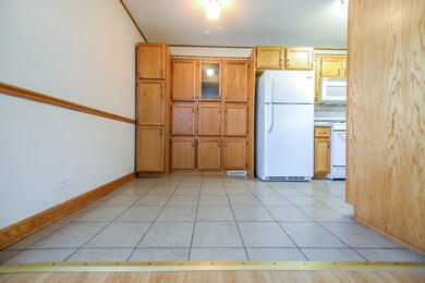 1276 Prairie Ave unit C, Glendale Heights, IL 60139 - photo 6