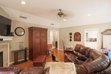 503 503 Commons Dr, Tyler, TX 75701 - photo 5