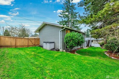 1204 NW 202nd St, Shoreline, WA 98177 - photo 3