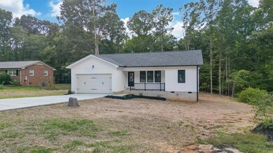 1854 Lantern Dr, Asheboro, NC 27205 - photo 2