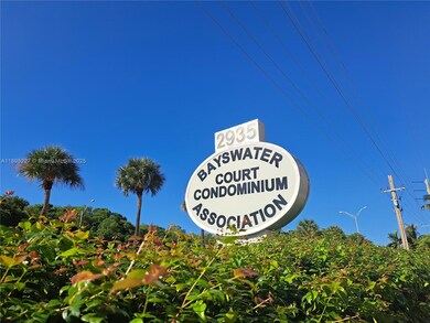 Bayswater Court Condominium unit 2Q, North Miami Beach, FL 33160 - photo 2