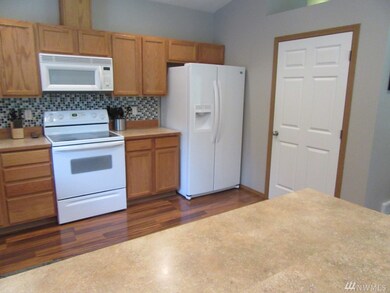 103 Moonlit Ln, Winlock, WA 98596 - photo 6