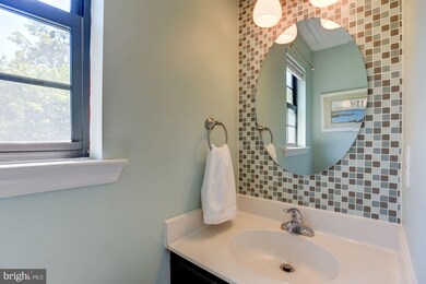 9112 Tymat Ct, Laurel, MD 20723 - photo 7