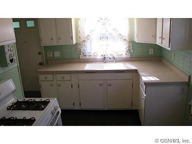 Kitchen well equipped and very nicely updated eat-