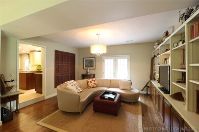 2340 London Ln, Bartlesville, OK 74006 - photo 5