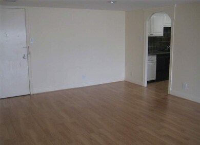 dining area toward kitchen