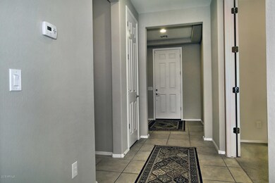 7503 W Noble Prairie Way-large-005-5-Hal