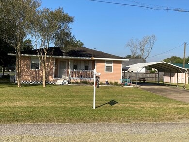 PERFECT HOME FOR FIRST TIME HOME BUYERS OR IDEAL FOR SOMEONE DOWNSIZING.