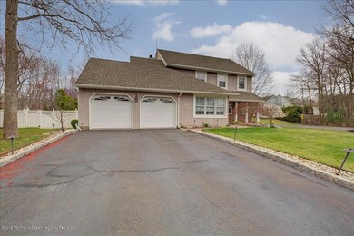 04-Front_of_Home(3)