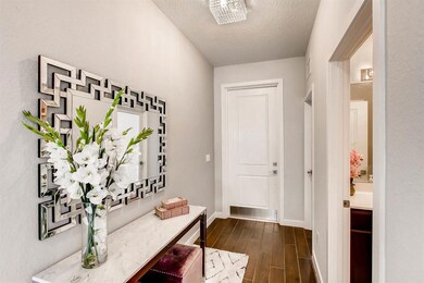 Merit  1739 SF-large-004-25-Foyer-1500x1