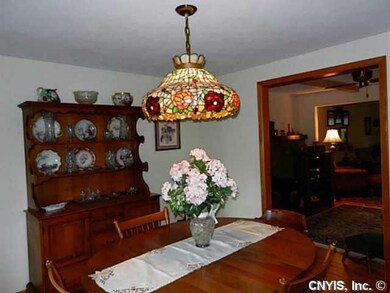 Dining Room Dining Room has a large Bowed window  