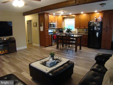 9817 Meadowview Dr, Newburg, MD 20664 - photo 7