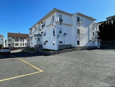 109 Langley St unit 10, Fall River, MA 02720 - photo 3