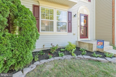 27 Blue Heron Ct, Middle River, MD 21220 - photo 4