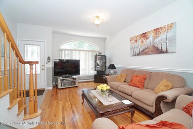 132 Camden Ave, Staten Island, NY 10309 - photo 5