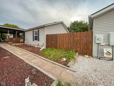 7706 N 1000 E, Darlington, IN 47940 - photo 3