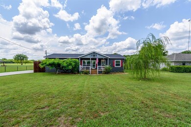 104 Ole Vittitoe Rd, Whitewright, TX 75491 - photo 2