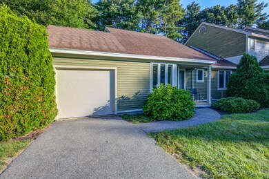 11 Willowood Ln, Scarborough, ME 04074 - photo 3