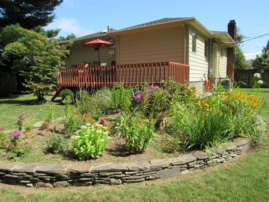 93 Linden Ave, Swampscott, MA 01907 - photo 3