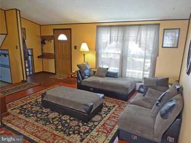 141 Independence Dr, Morrisville, PA 19067 - photo 2