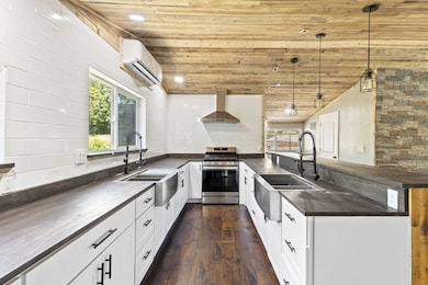 7-web-or-mls-1212-sw-5th-st