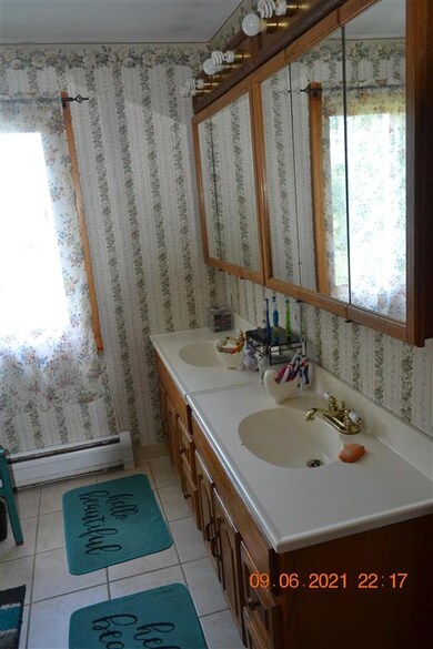 44 Champion Hill Rd, Effingham, NH 03882 - photo 2