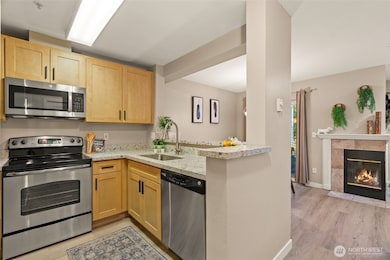 5000 NW Village Park Dr unit F133, Issaquah, WA 98027 - photo 6