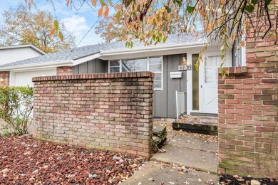 1737 Sugarmaple Dr, Columbus, OH 43229 - photo 5