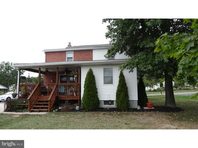 1012 Grosstown Rd, Pottstown, PA 19464 - photo 4