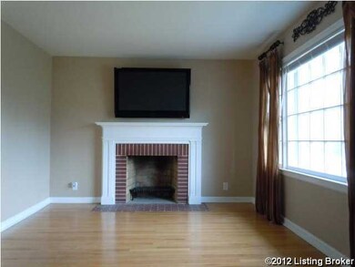 9200 Hudson Ln, Louisville, KY 40291 - photo 4