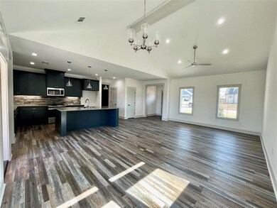 4722 Indio Ln, Sherman, TX 75092 - photo 4