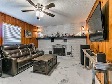 1102 N Pesotum Ave, Shawnee, OK 74801 - photo 3