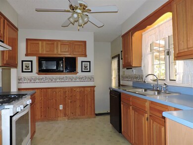 103 Whittemore Ln, Waterford, VT 05819 - photo 5