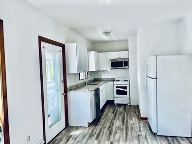 345 Park Ave unit 2R, Worcester, MA 01610 - photo 3