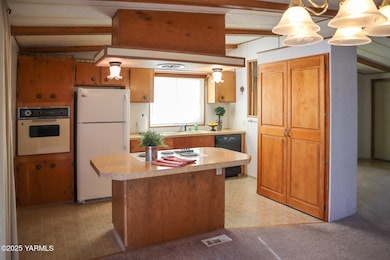 Kitchen with Island & Pantry