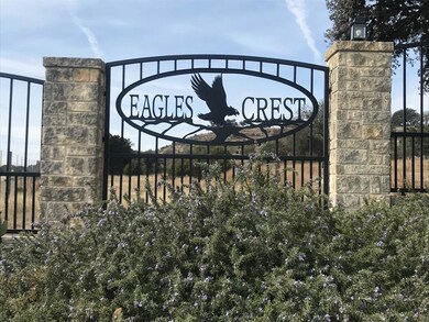 137 Soaring Eagles Dr unit 7, Fredericksburg, TX 78624 - photo 2